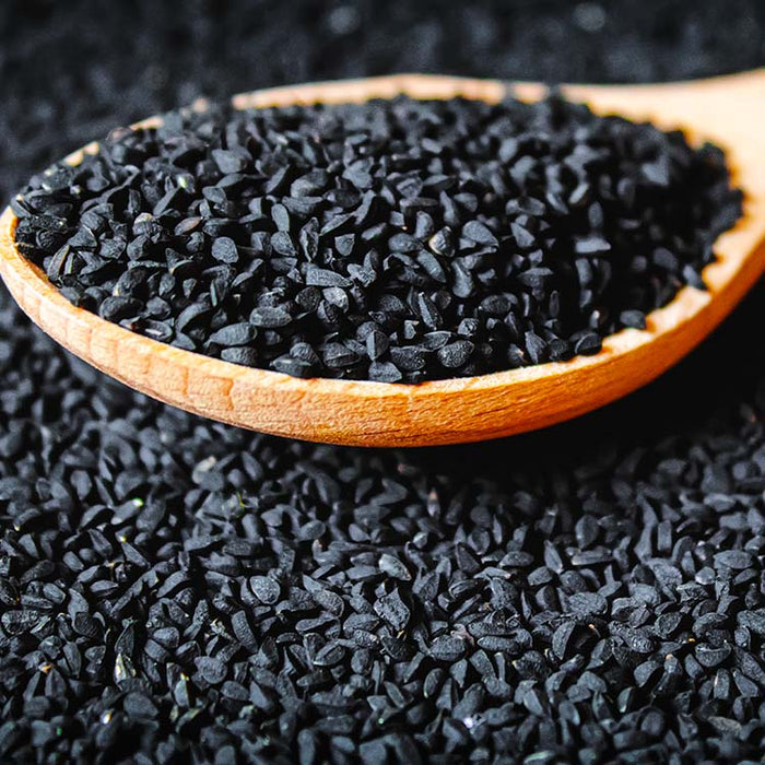 Les Bienfaits, Utilisations et Précautions de la Graine Noire : Tout ce que Vous Devez Savoir - nilabeautys.com