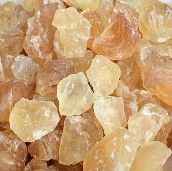 Gomme Adragante | Ktira Al Kathira | Granulés de gomme arabe de première qualité - nilabeautys.com