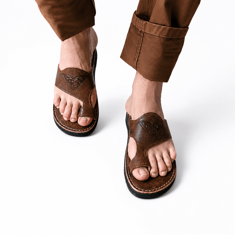 Sandals Homme en Cuir Véritable – Fabriquées à la Main à Fès, Maroc | Sandales Artisanales Confortables en Cuir Pleine Fleur | Cadeau Homme - YaMiriam